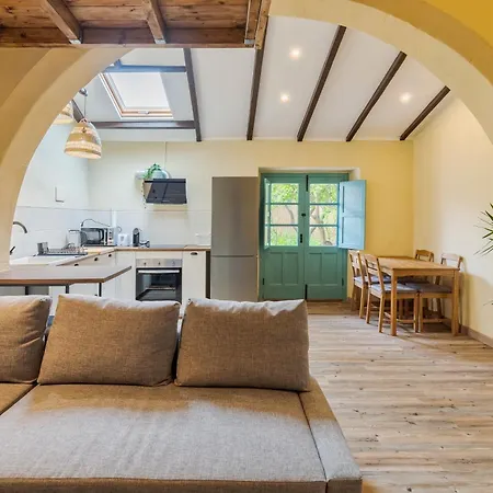 Oasis Ii Apartment
