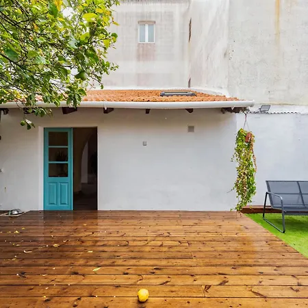 Oasis Ii Apartment